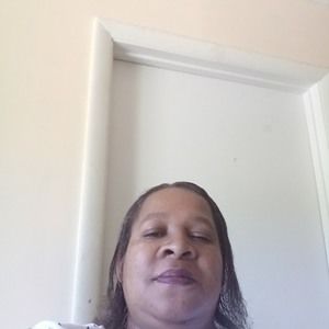 Meet your Posher, Debra